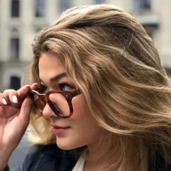 Christopher Cloos Men Passable – Bourbon Blue Light