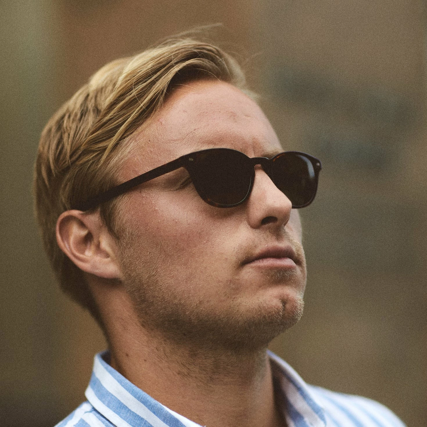 Christopher Cloos Mala – Espresso 7 Christopher Cloos Mala – Espresso